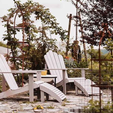 Weingut Und Gaestezimmer Perner Ehrenhausen Exterior foto